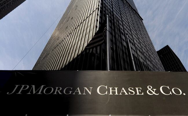 Trump demanda a JPMorgan por 5 mil millones de dólares; es por "excluirlo de sus servicios bancarios"