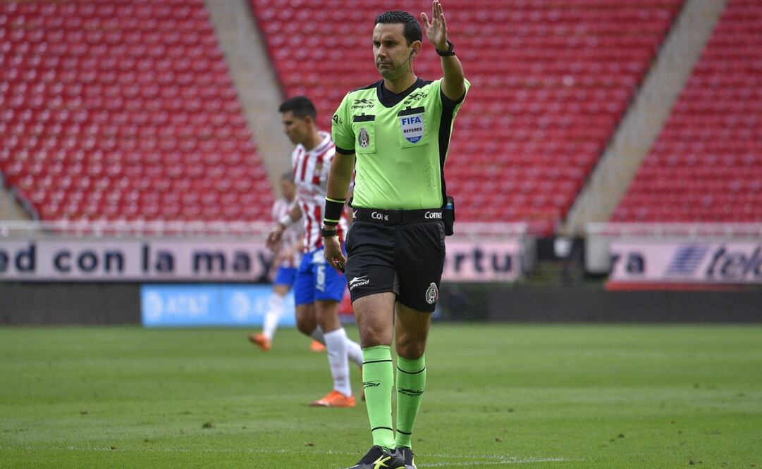 Partidos de pacotilla, arbitraje de pacotilla