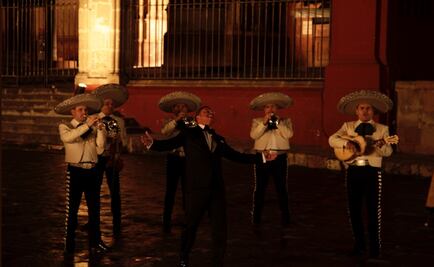 Luis Miguel comparte fotos de la grabación de su nuevo video