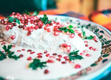 Qué lleva la crema para los chiles en nogada