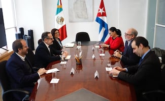 Embajador de Cuba en México condena recrudecimiento del bloqueo; señala asfixia económica por prohibición de envío de petróleo