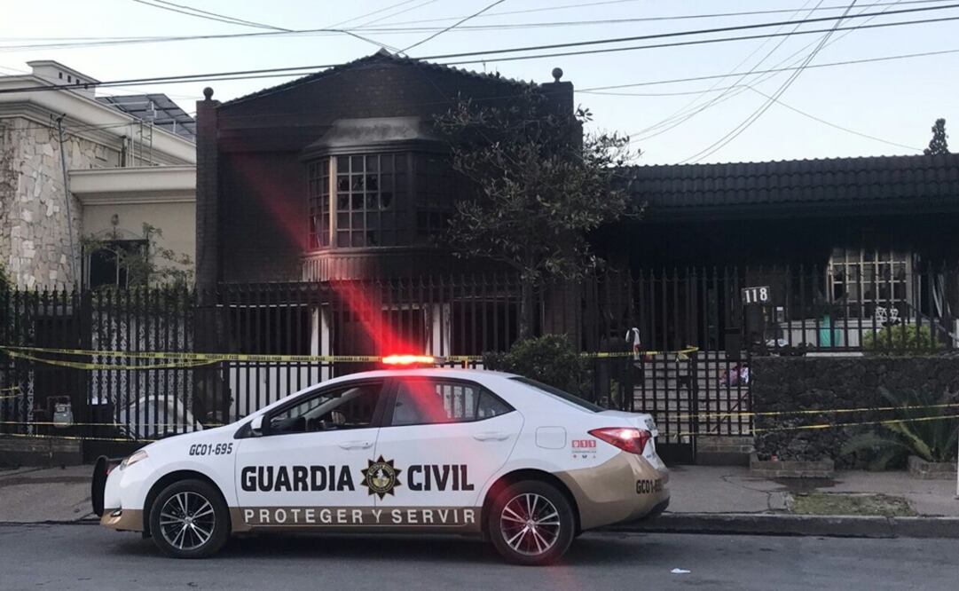 El incendio fue reportado al número de emergencias 911 alrededor de las 2:40 horas de este martes. (FOTO: Especial)