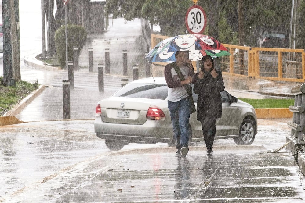 Las lluvias podrían estar acompañadas de descargas eléctricas. Fotografía: Archivo