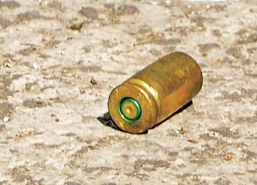 Bala perdida lesionó a médico en la Doctores