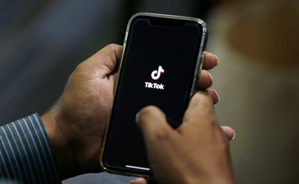 Trump evoca un posible acuerdo "fantástico" de TikTok con Walmart y Oracle