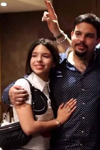 Conoce cómo es la relación entre Ángela Aguilar y su hermano Emiliano