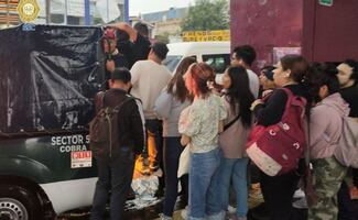 Estación Tecoloxtitlán del Trolebús Elevado presenta afectaciones por lluvias; elementos de SSC CDMX apoyan a usuarios