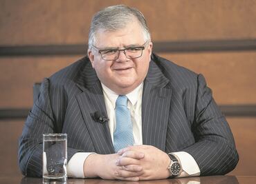 "La crisis va a durar más", no se podrán evitar bancarrotas, advierte Carstens