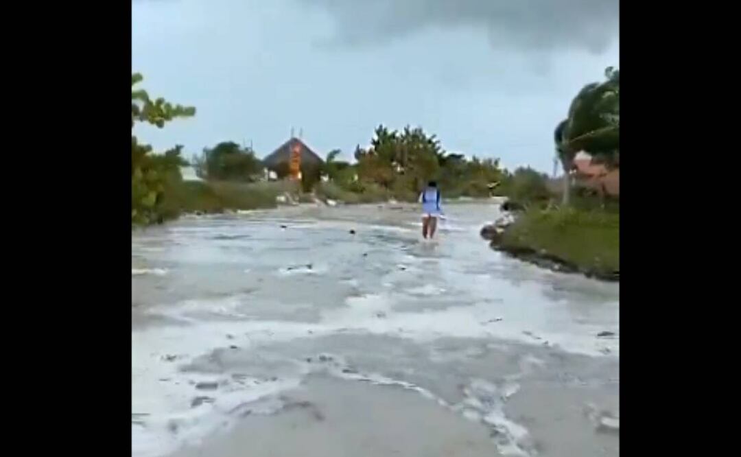 Inundaciones en Holbox. Foto: Captura de pantalla