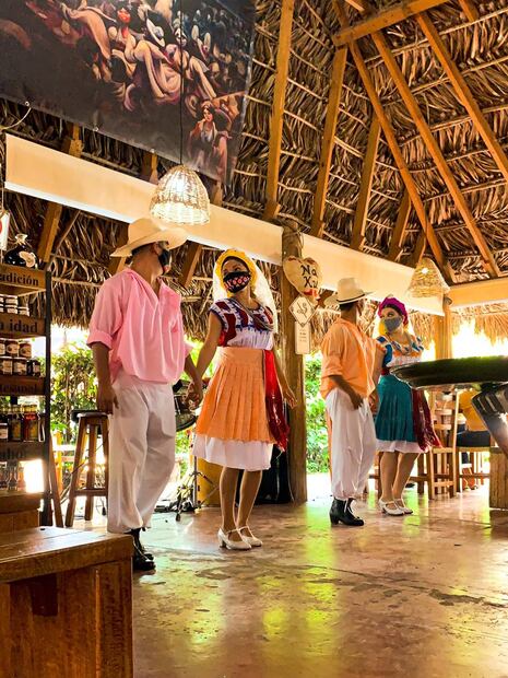 Baile en Nakú. Foto: Nakú Restaurante Papanteco