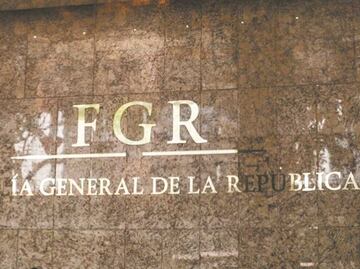 Tras revés, FGR insistirá en aprehender a 31 científicos y exfuncionarios de Conacyt