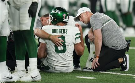 Aaron Rodgers y otros casos de jugadores que se lesionaron con sus nuevos equipos