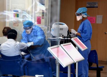 Añaden fiebre, tos y dolor de cabeza a rastreos de casos por coronavirus