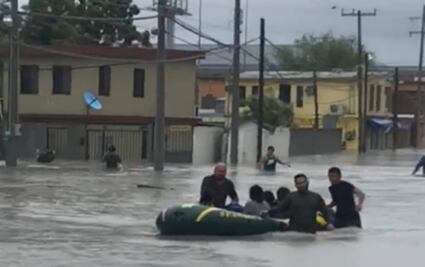 Rescatan a bebé durante inundaciones por “Hanna” en Reynosa, Tamaulipas