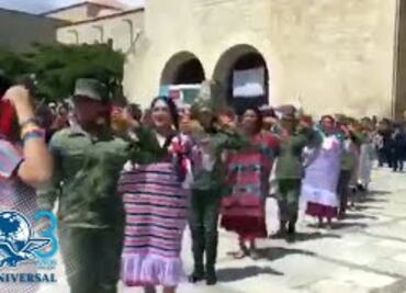 Inesperado baile de militares en la Guelaguetza 2019