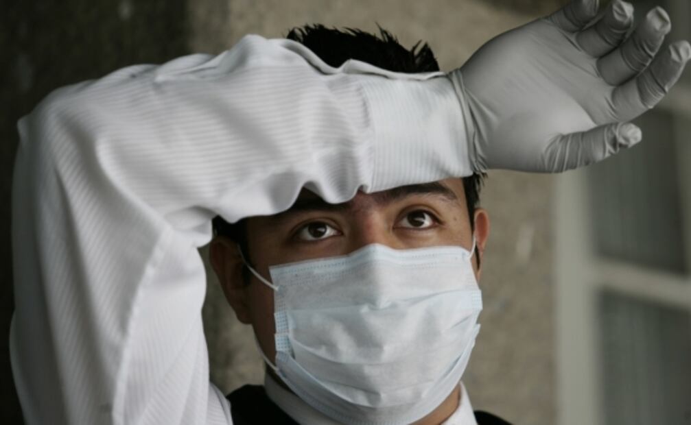 La humedad del aliento mejora los cubrebocas de tela de algodón, según estudio