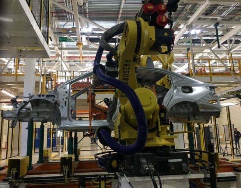 Cae exportación de autos en México por primera vez en 10 años