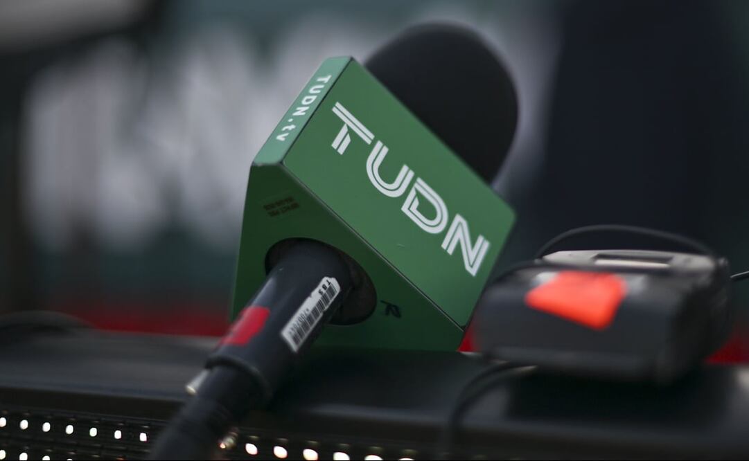 Micrófono de TUDN - FOTO: Imago7