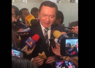 Osorio Chong resalta virtudes del paste; incluso para más de una maratónica sesión, dice