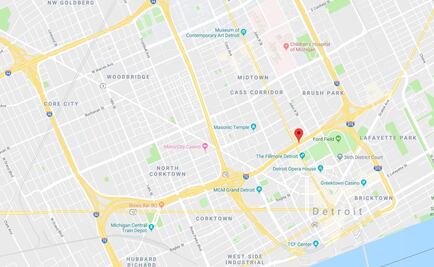 Video porno en valla publicitaria sorprende a conductores de Detroit