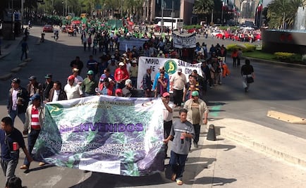 Marchan campesinos a Gobernación