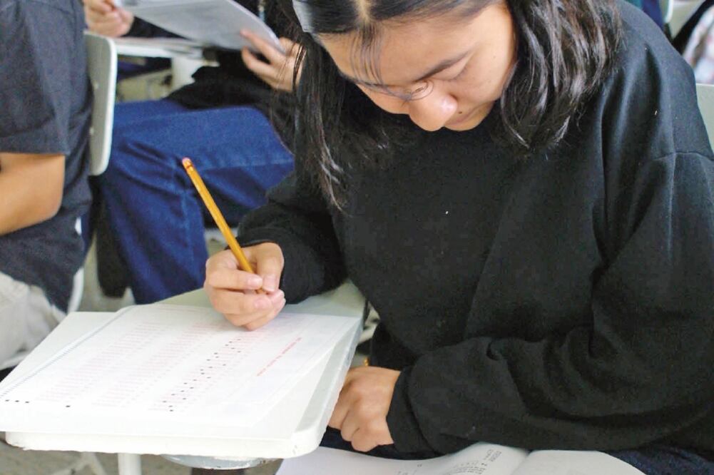 La UNAM entregó el Examen para el diagnóstico de conocimientos, resultados de los alumnos que ingresan a nivel licenciatura 2016, pero dijo no contar con datos como ciudad de origen, sexo y edad ()ARCHIVO EL UNIVERSAL