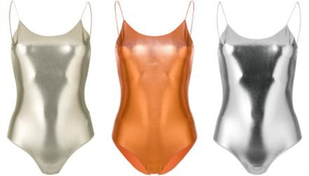 ¿Verano metalizado? ¡Se puede! Y Fey nos lo demuestra