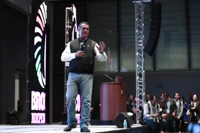"El Bronco" no se bajará del caballo; pide a seguidores de Zavala darle su apoyo