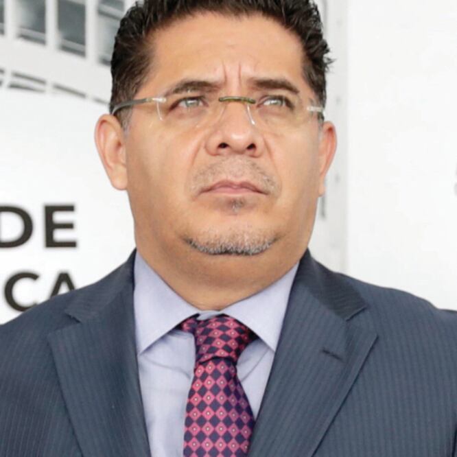 AMLO prepara las tarjetas con dinero