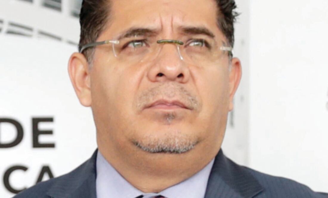 AMLO prepara las tarjetas con dinero