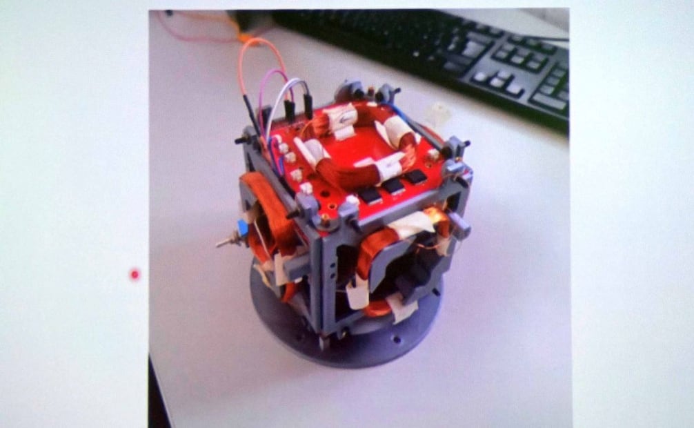 El nanosatélite K'OTO podría ser lanzado de la Estación Espacial Internacional en diciembre de 2026. Foto: UNAM