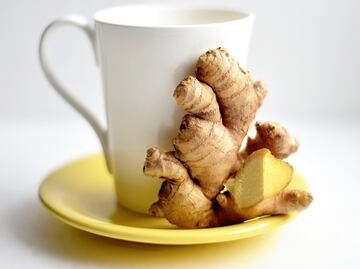 Cómo hacer jengibre con miel para el dolor de garganta