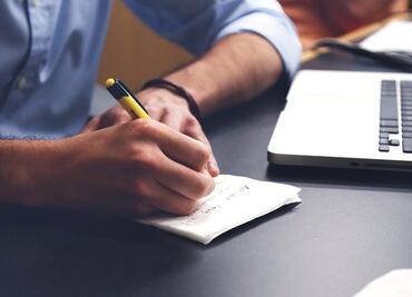 Contadores consideran un acierto ampliar horarios de atención del SAT