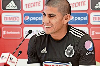 Salcido no ve cerca el retiro