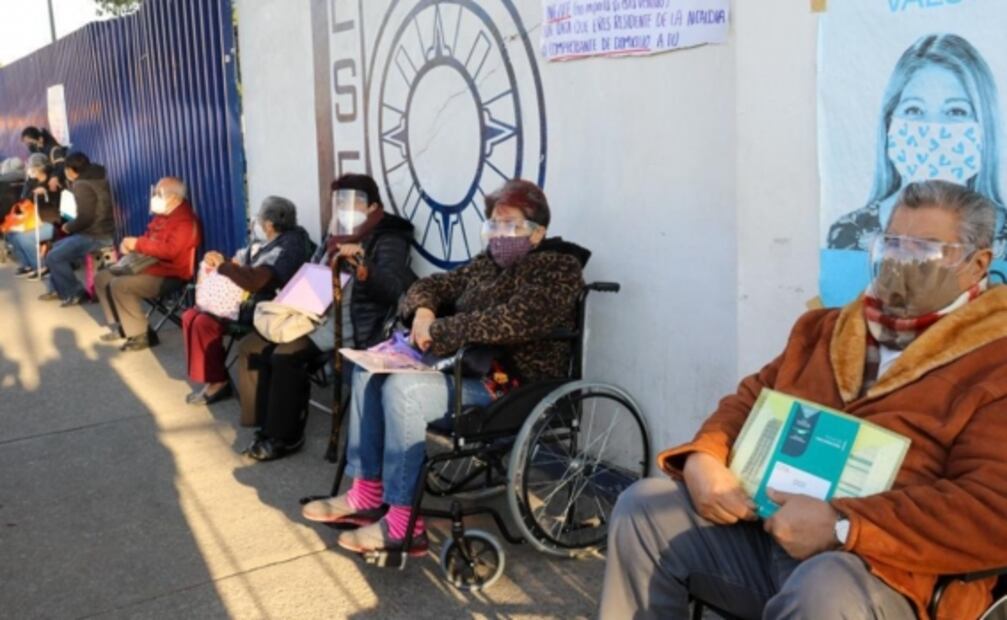 Comienza jornada de vacunación contra Covid-19 en Iztacalco, Tláhuac y Xochimilco