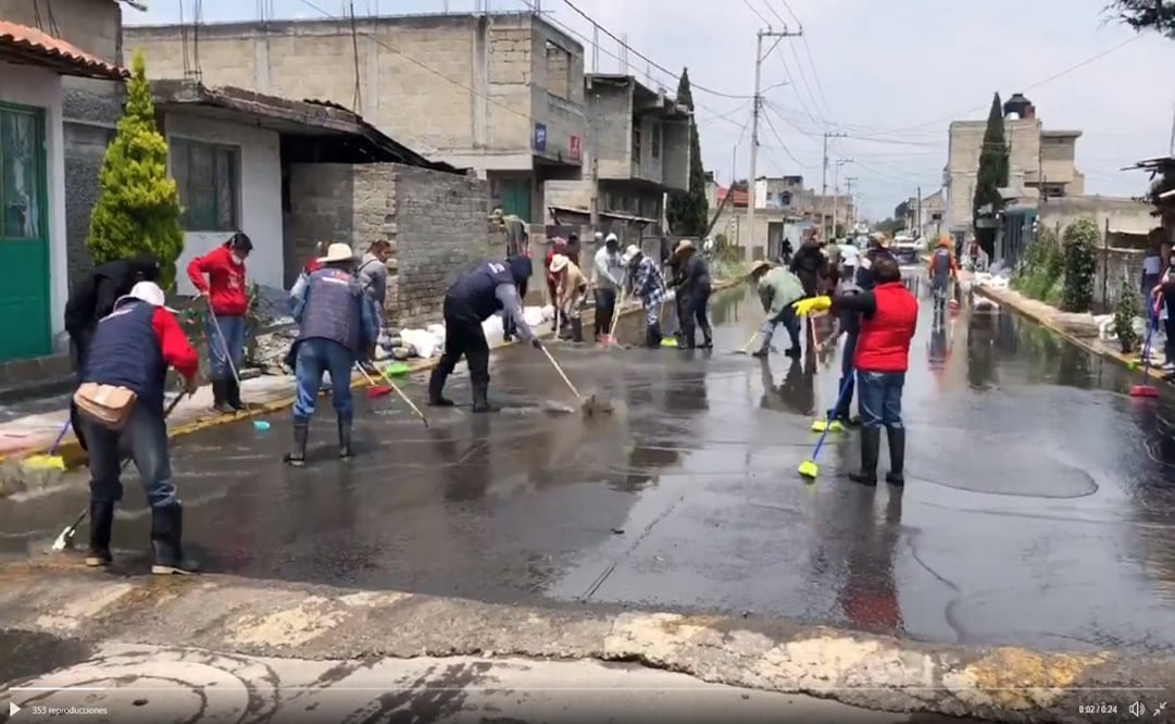 En las labores participaron la Conagua, personal de la Sedena y la sociedad civil. FOTO: ESPECIAL