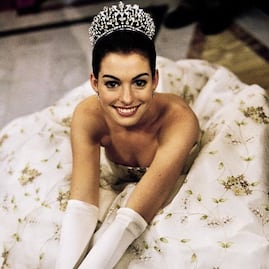 Anne Hathaway protagonizará la tercera parte de "El diario de una princesa": esto se sabe