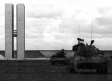 Marx y Nietzsche se andan peleando