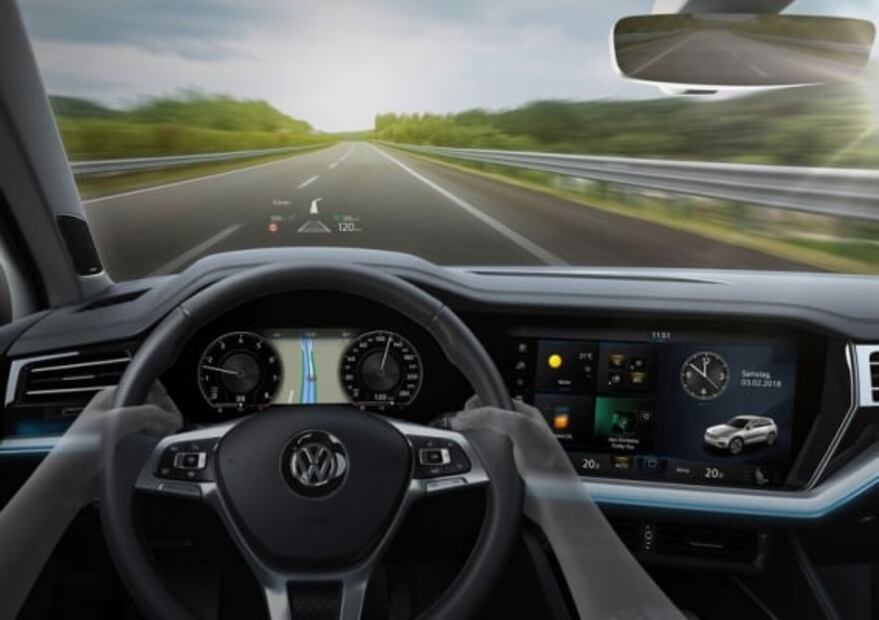 Volkswagen presenta HUD con realidad aumentada para sus autos eléctricos