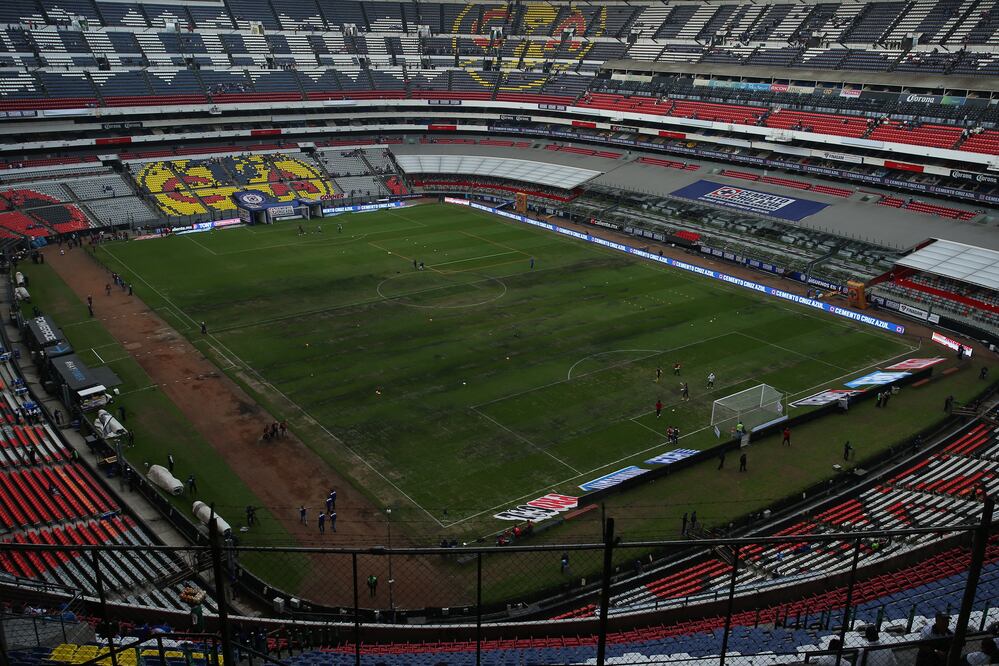 Así lució la cancha del Estadio Azteca este fin de semana. Foto: Imago 7