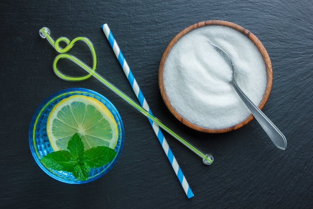 El bicarbonato de sodio en ayunas genera interés por sus posibles efectos digestivos. Foto: Freepik