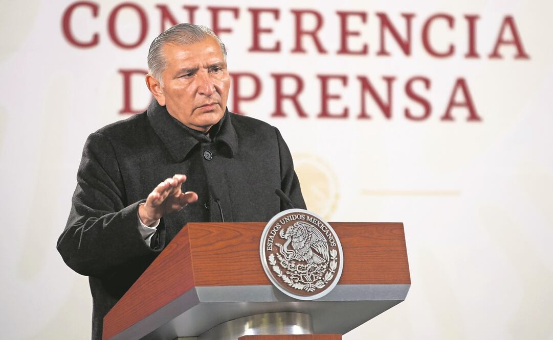 Adán Augusto López dijo que esperarán el ajuste del INE. Foto: Germán Espinosa. EL UNIVERSAL