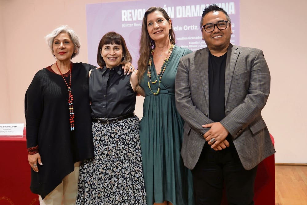 Cecilia Lugo, Marisa Canales, Claudia Lavista y Alonso Alarcón, en la conferencia para presentar el estreno. Foto: Fernanda Rojas/ EL UNIVERSAL