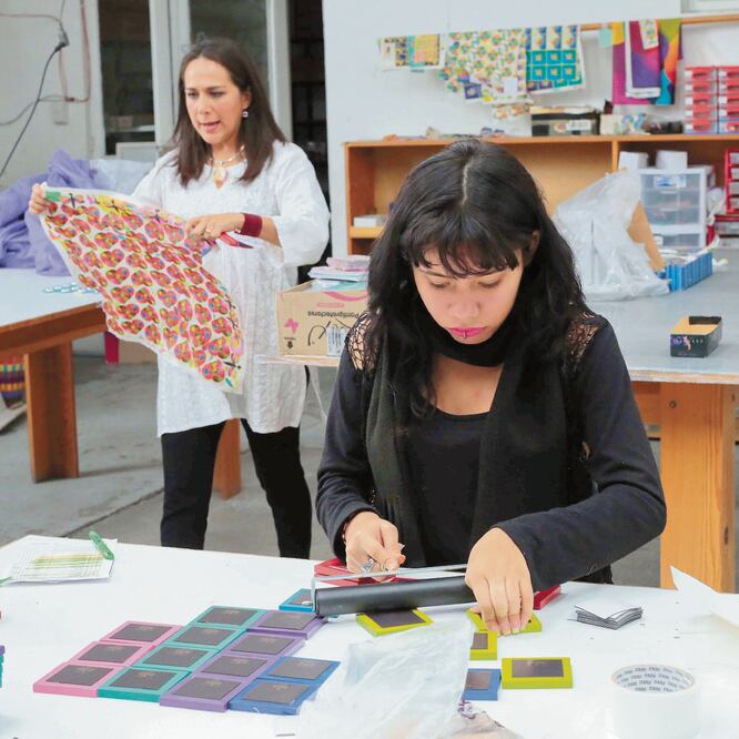 Oportunidad laboral. Canacintra propone que el gobierno otorgue préstamos de hasta 300 mil pesos a la pymes para que apoyen la creación de empleos. ARCHIVO EL UNIVERSAL