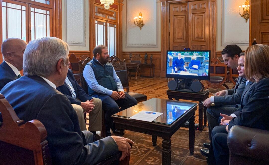 "Si tú lo consideras interesante, te invitamos a participar para poder hacer una sociedad. Sería algo extraordinario que Facebook ayudara en la comunicación, en la conectividad de México"