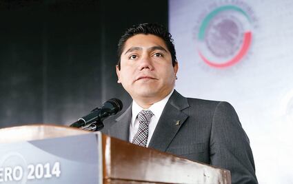 Diputado panista Jorge Luis Preciado da positivo a Covid-19