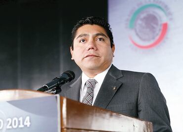 Diputado panista Jorge Luis Preciado da positivo a Covid-19