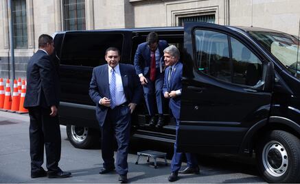 AMLO recibe a congresistas estadounidenses en Palacio Nacional