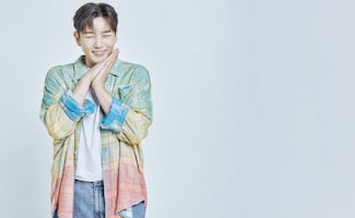 Kangin llega de solo desde Corea