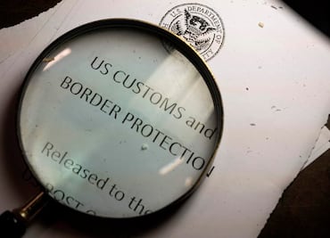 Trump planea archivar ADN de solicitantes de asilo en base de datos, revelan